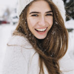 Hautpflege im Winter: Tipps gegen trockene Haut.